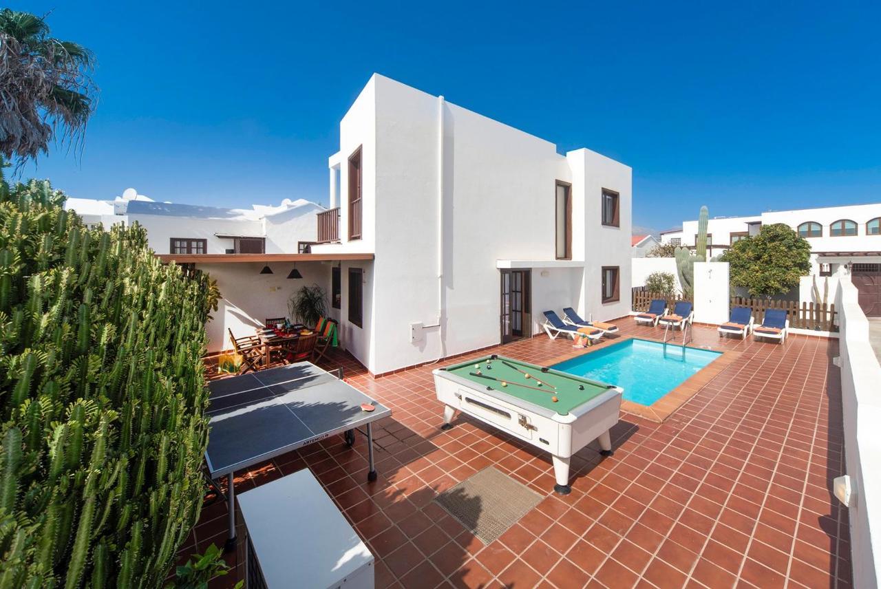 Villa Julianne 1 Puerto del Carmen  Exterior photo